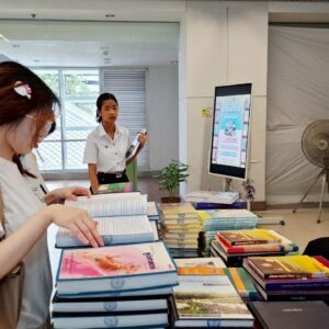LINE_ALBUM_หนังสือมือสอง-กค-กย-68_250813_22